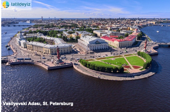 Vasilyevski Adasi St Petersburg Gezilecek Yerler